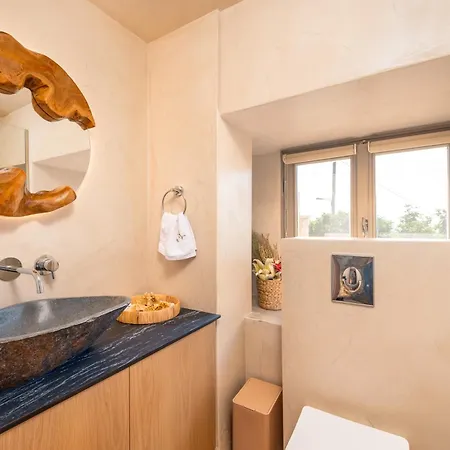 Agartha-infinite Sunset & Sea View Ασφενδιού